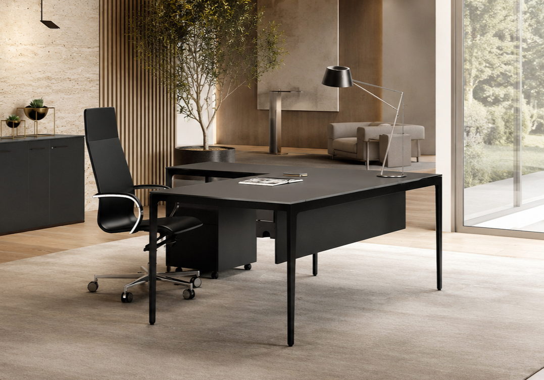 Linea Plus piano in Fenix NTM per scrivania direzionale